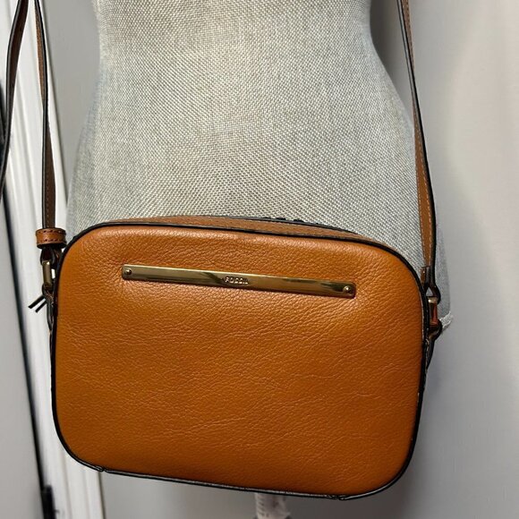 Fossil Liza Camera Bag - Saddle NWT - Picture 3 of 5